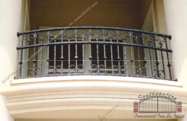 Radius-Aluminum-Balcony-Railing(#R-32)