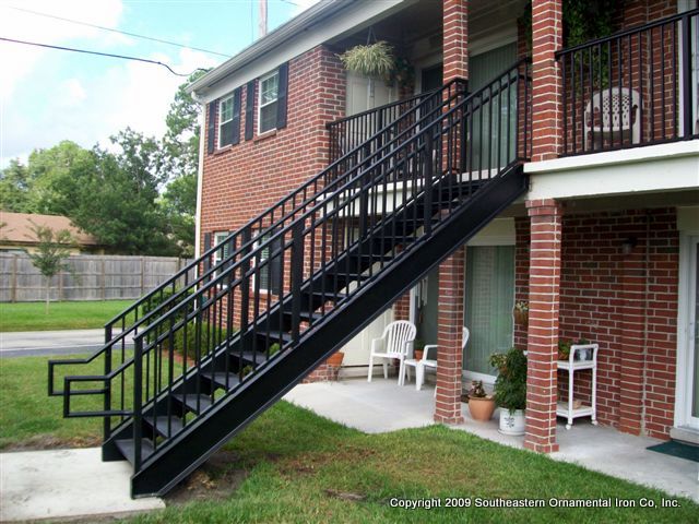Exterior Aluminum Stair System