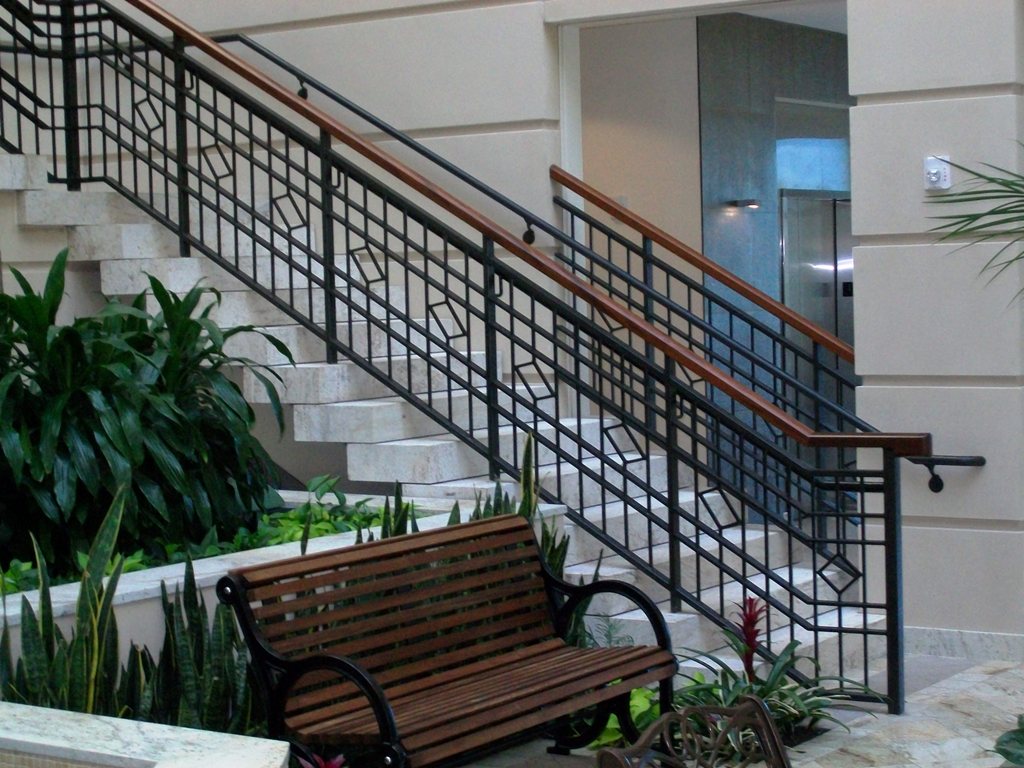 Custom Interior Stair & Guard Railing