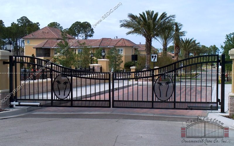 Custom Aluminum Driveway Gate (#VG-14)