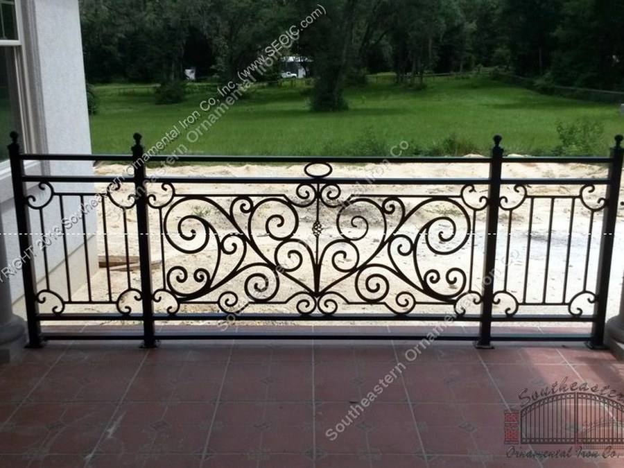 Aluminum Deck Railing with Scroll Work (R-148)